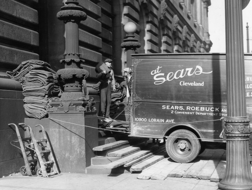 Moving Truck