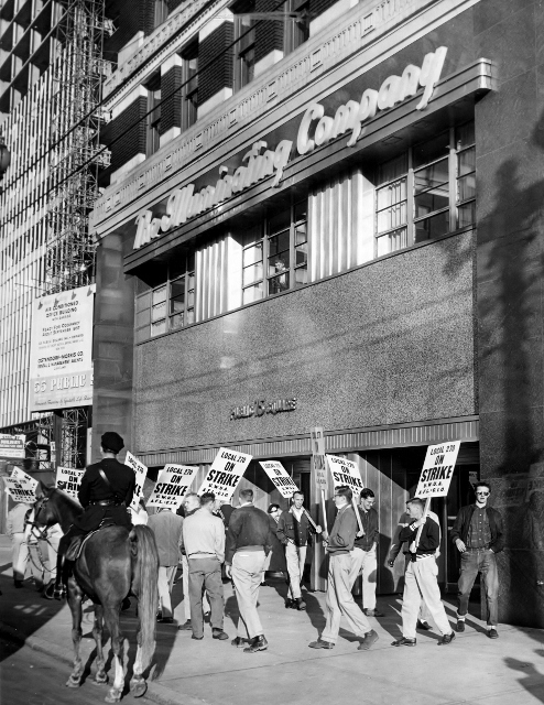 Picket Line on Public Square
