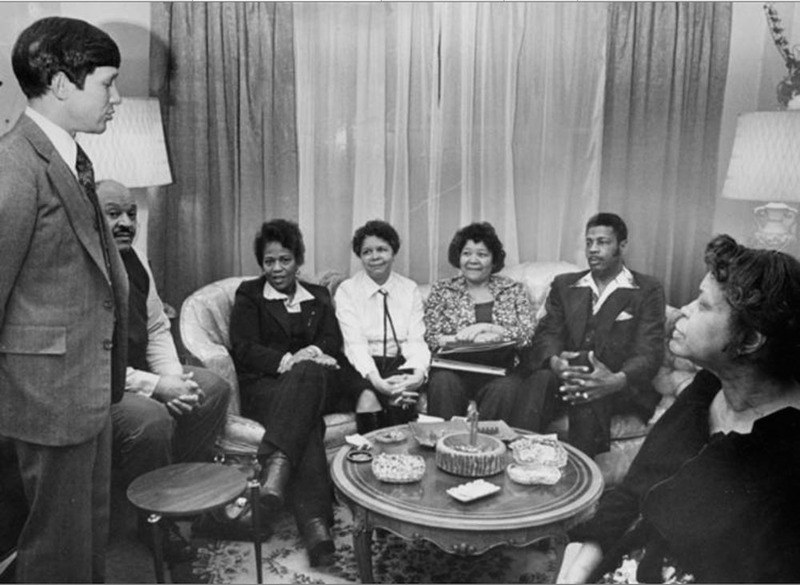 Mayor Addresses Street Club Members, 1979