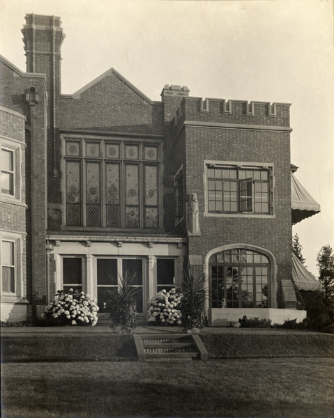Leaded Windows