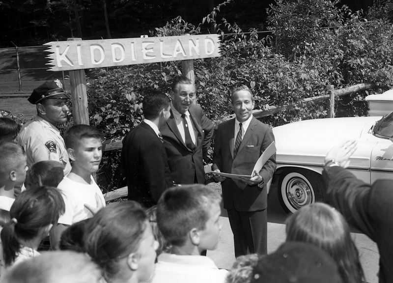 Walt Disney Visits the Zoo, 1961