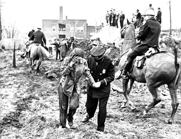 Howe Protestors, April 7