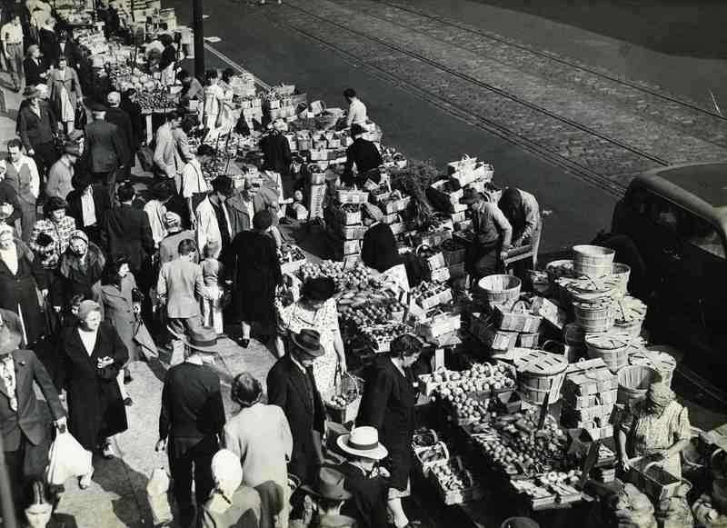Sidewalk Market, 1946