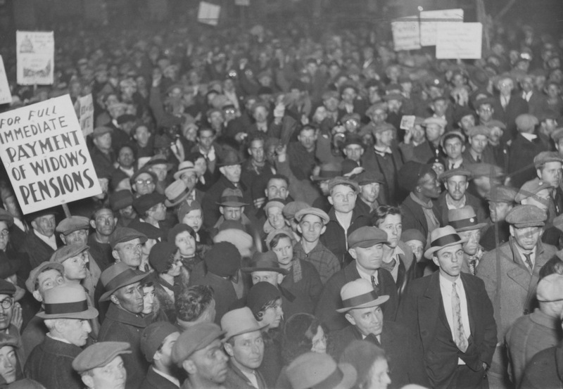 Hunger Marchers Visit Public Square, 1932