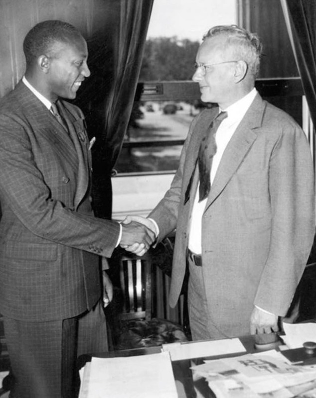 Jesse Owens with Alfred Landon, 1936