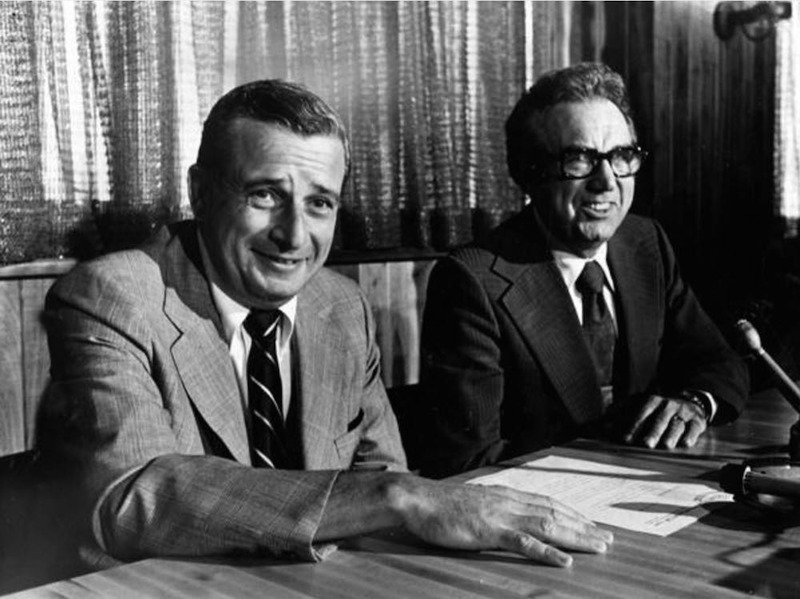 Art Modell with Mayor Ralph Perk, 1975