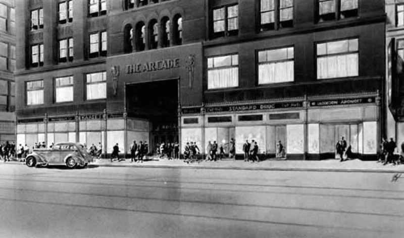 Facade Redesign, 1933