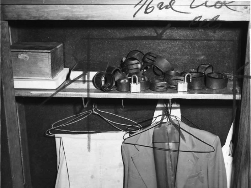Shackles in the Aides' Room