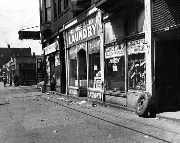 Street Scene of Woodland Avenue