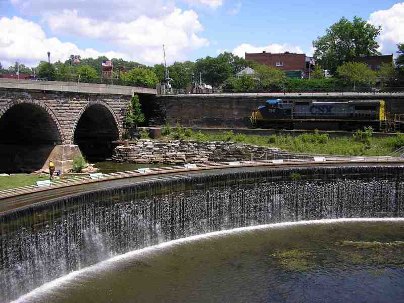 Overlooking the Dam, 2011