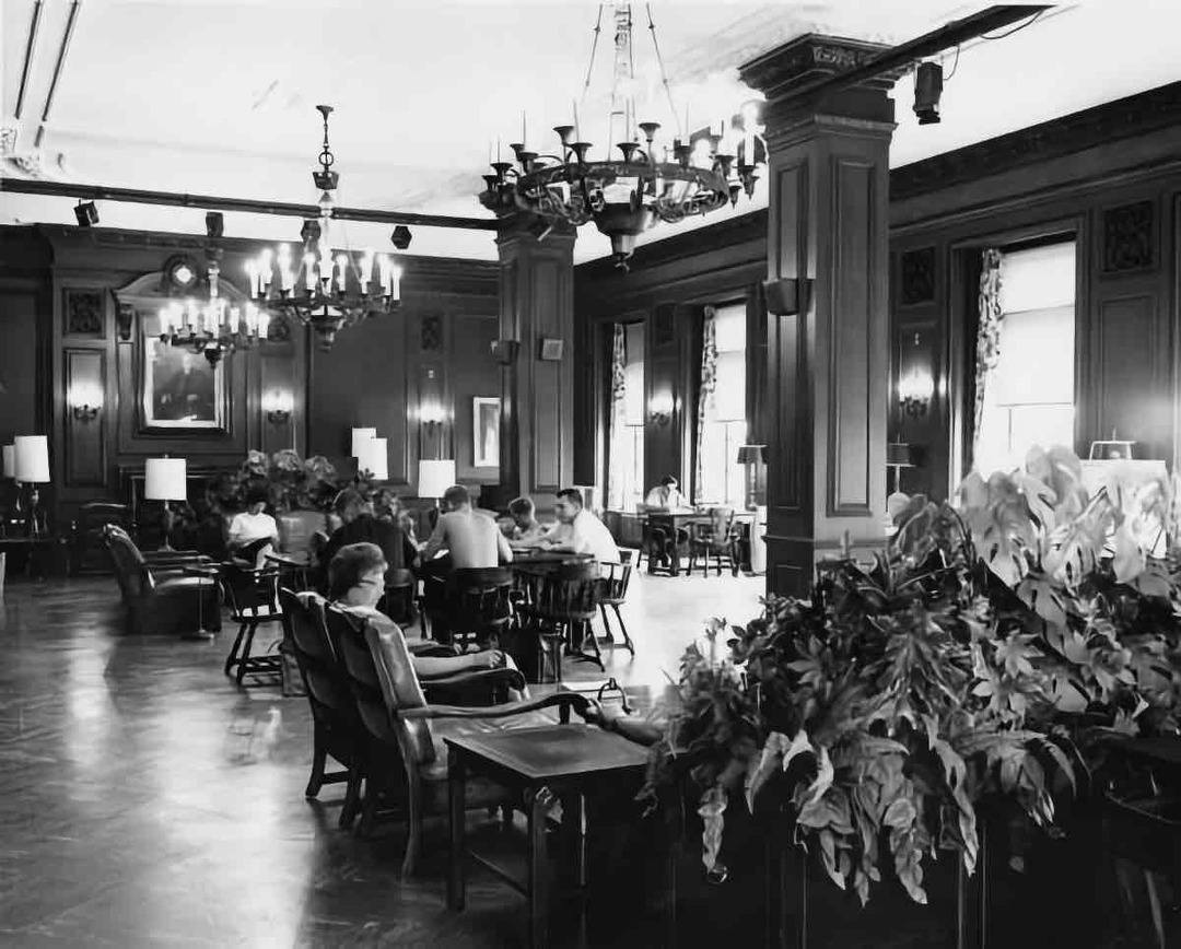 Panel Hall Lounge