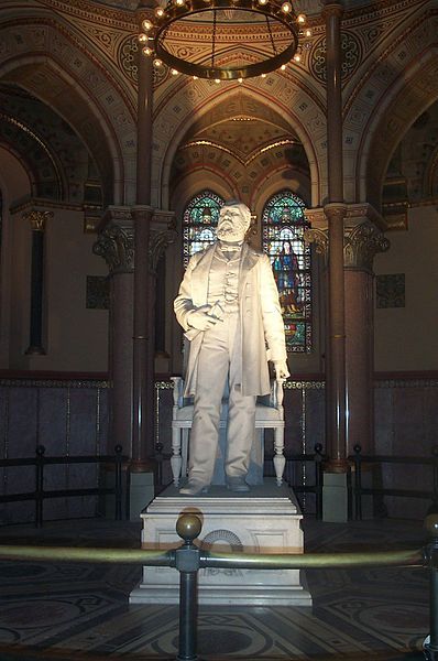 Statue of Garfield