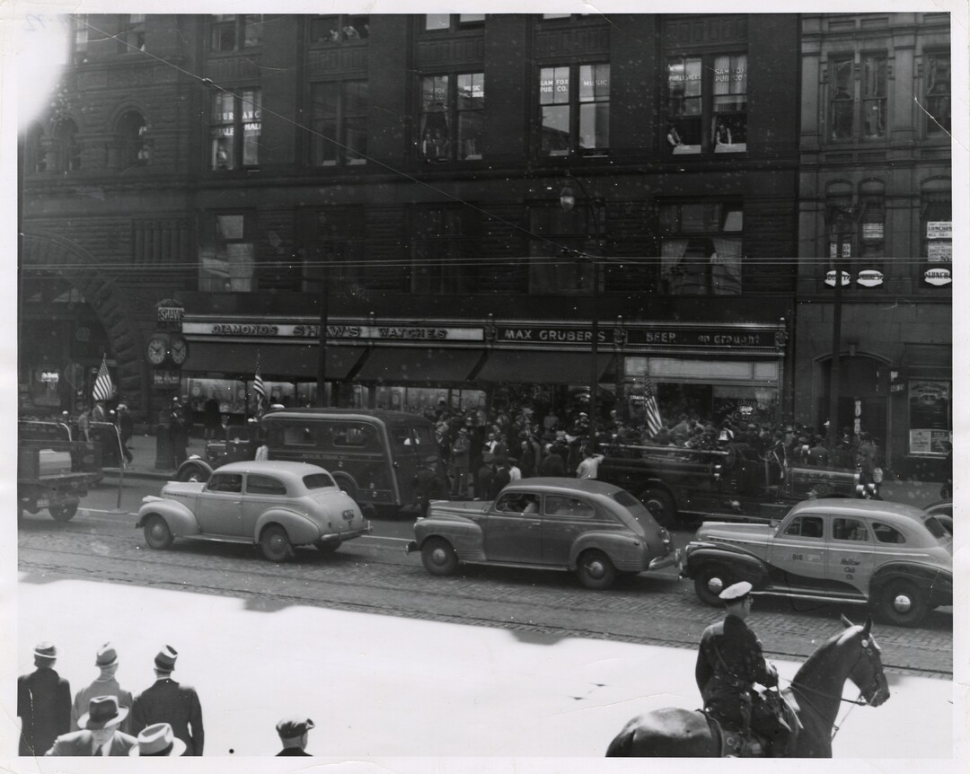 Superior Avenue, 1945