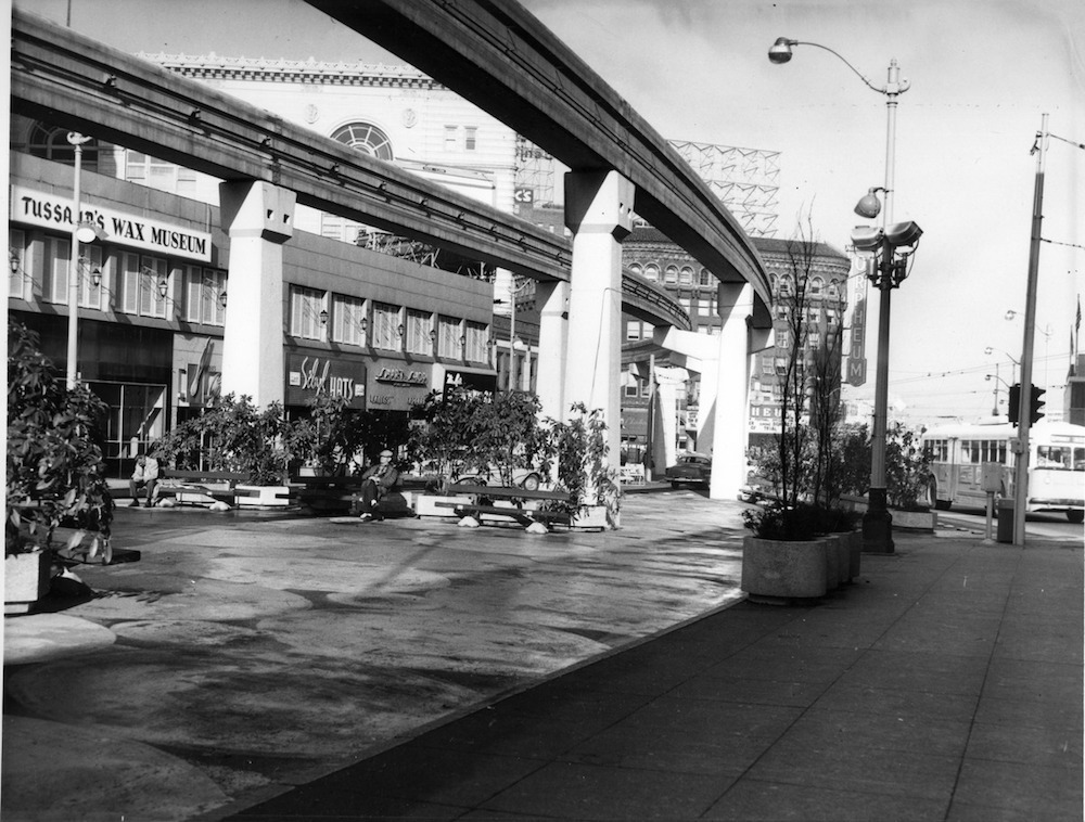 Seattle Monorail, 1963