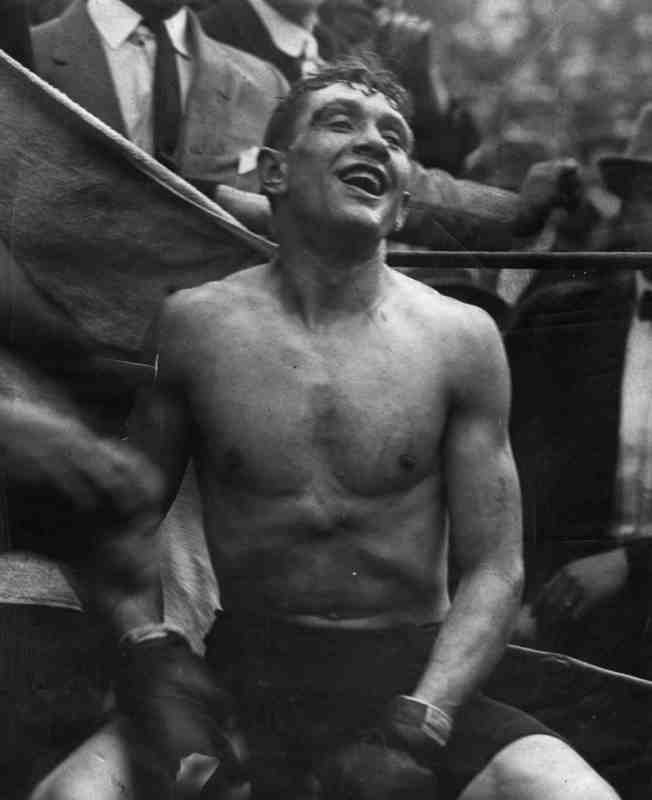 Boxing Champion of the World, 1912