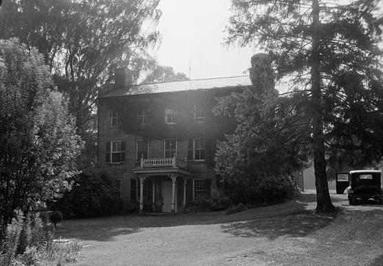 Building the Farmhouse