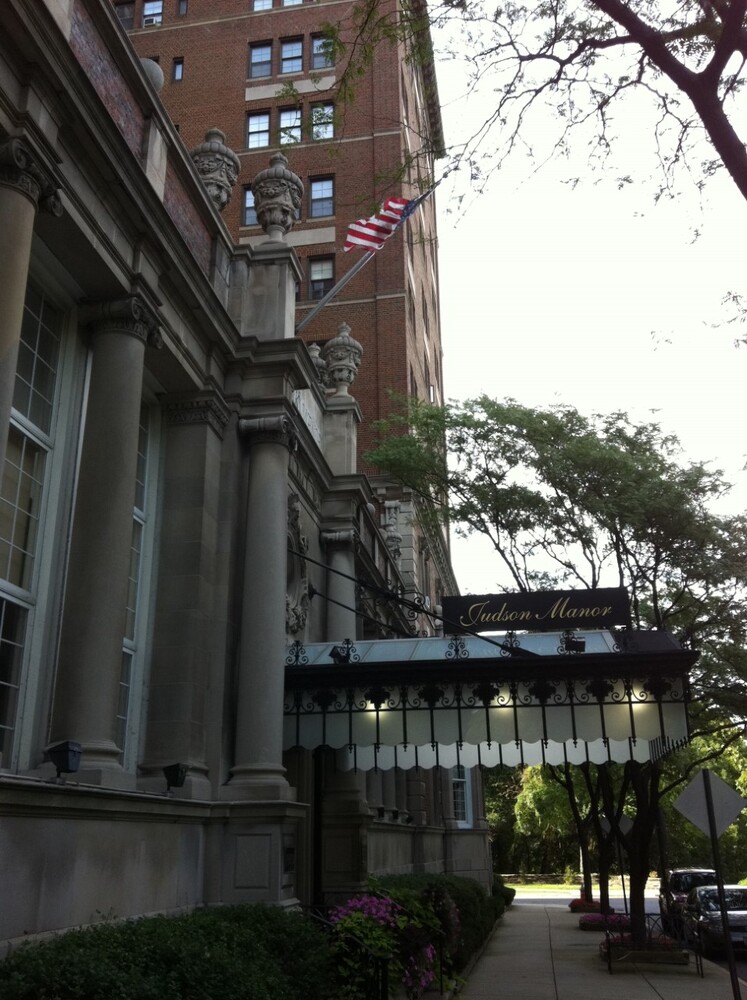 Entrance to Judson Manor