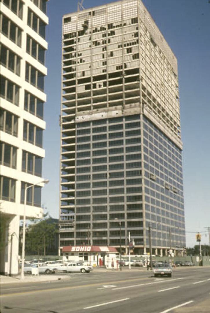 Federal Building under construction
