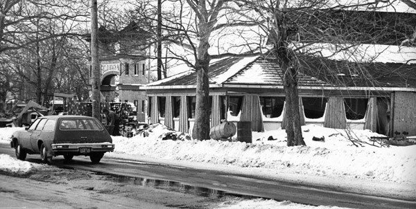 Lakeshore Boulevard
