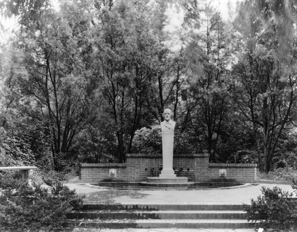 Shakespeare Bust, 1936