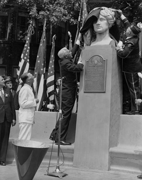 "Crypt of Nations" Dedication, 1939