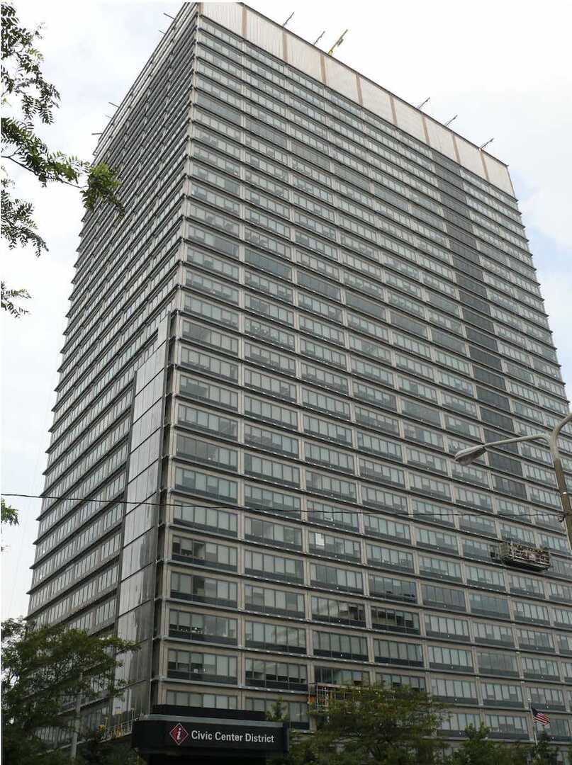 The Anthony J. Celebrezze Federal Building during the façade renewal project
