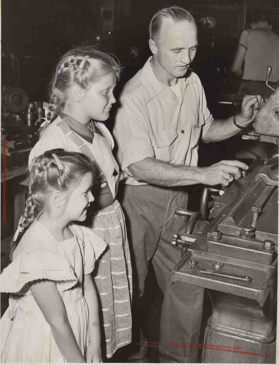 Kids Tour Plant, Jun. 1953