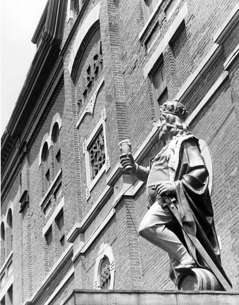 King Gambrinus, 1951