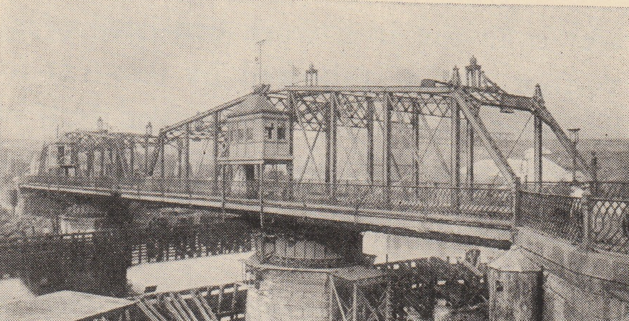 Double Swing Bridge
